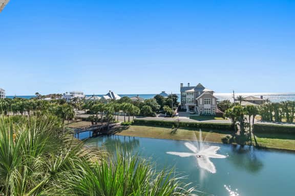Sunset Views, Steps to the Sand, Heated Pools!