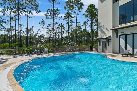 Modern 1BR in Pinewood 30A - Pool & 2 Bikes
